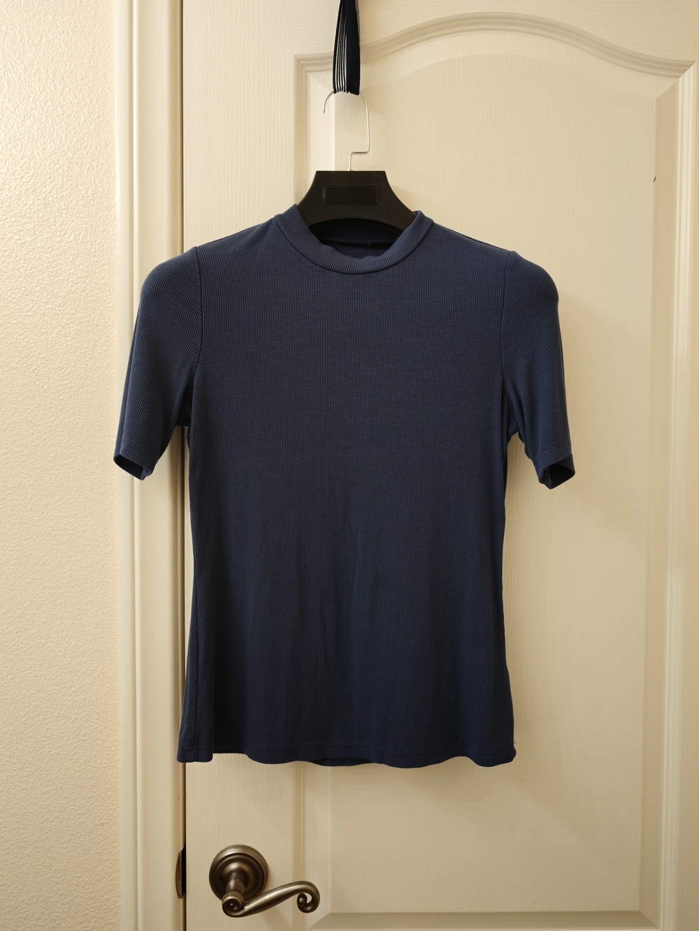 Men's Navy Short-Sleeve Crewneck Shirt